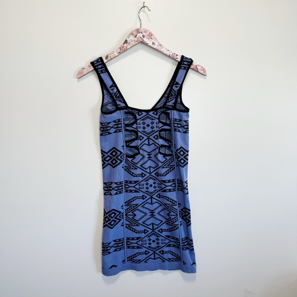 NWT FREE PEOPLE Blue Combo Stretchy Knit Body Con Aztec Dress! M/L Medium NEW - Picture 6 of 8